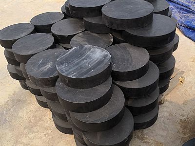行唐县板式橡胶支座由若干层橡胶片与薄钢板经加压硫化
